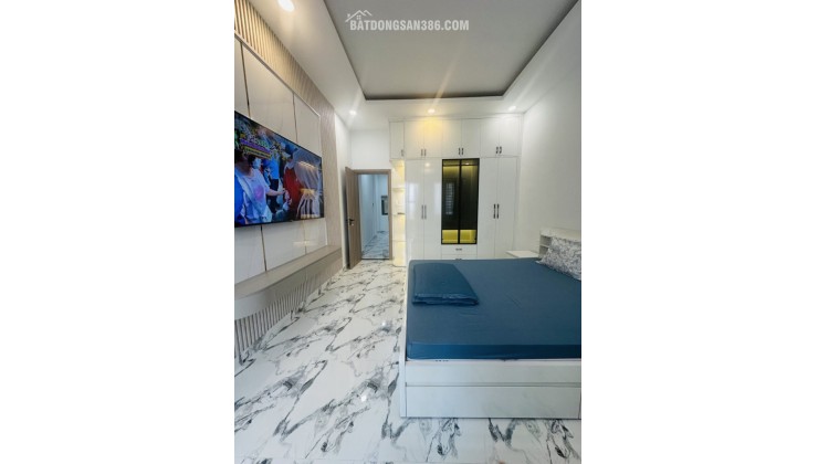 BÁN NHÀ TÂN BÌNH HXH 45M2 3 TẦNG NGANG 4M NỞ HẬU SÁT MT ĐẸP DÂN TRÍ NGUYỄN TRỌNG TUYỂN GẤP BÁN 5.9 TỶ.